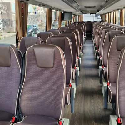 Autocar et minibus de la flotte Kellyn Voyages