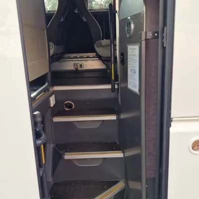 Autocar et minibus de la flotte Kellyn Voyages