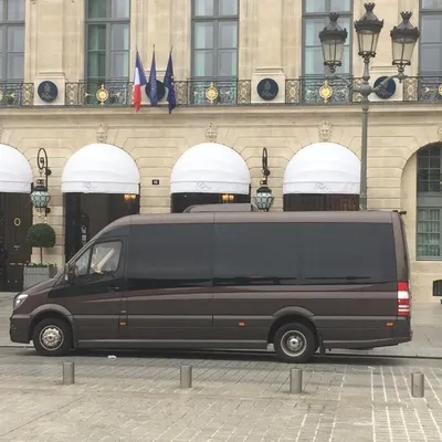 Autocar et minibus de la flotte Kellyn Voyages